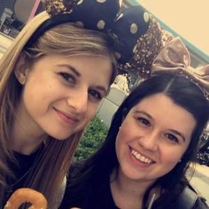 Meet your Posher, Lydia